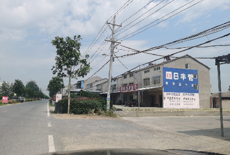 渠县如何能保证墙体广告的醒目性？