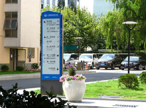 渠县哪些因素影响宣传栏的制作？